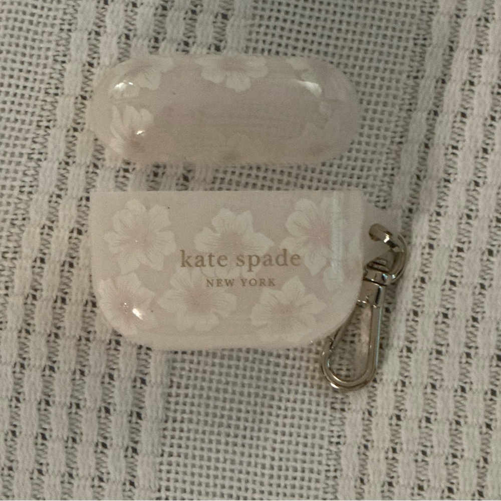 Kate Spade Air Pods Case Third Generation